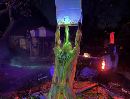 Oak Cliff home with viral Halloween decor