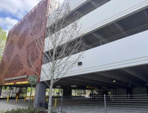 Dallas Zoo hosts dedication of new guest parking garage