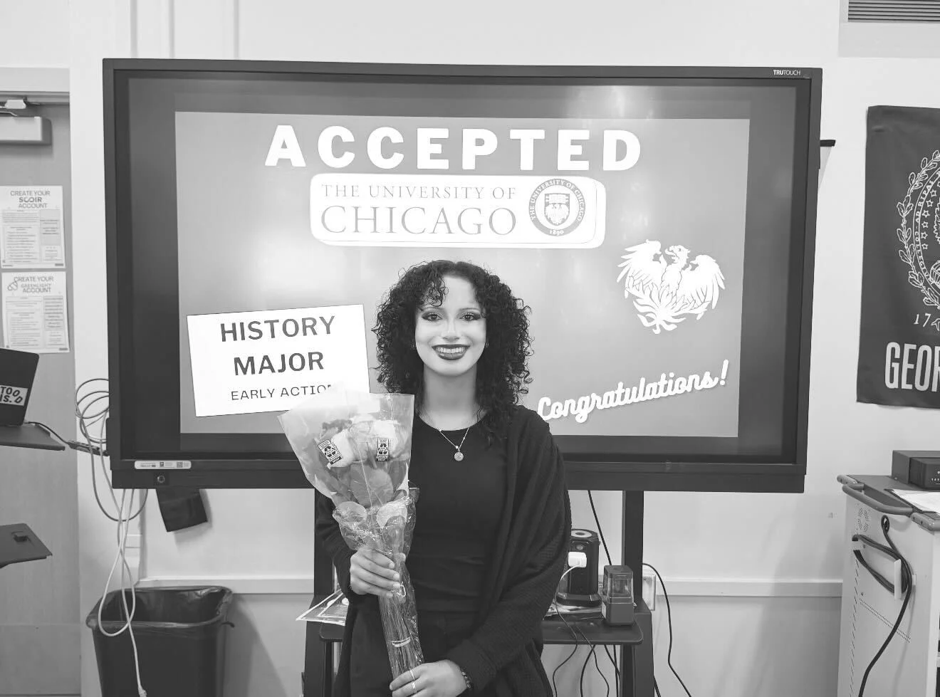 Dallas ISD seniors maintain college acceptance excellence. Photo courtesy of Dallas ISD Hub. 