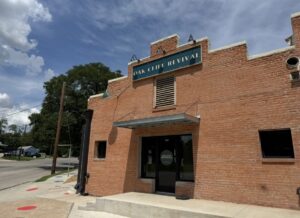 Oak Cliff Revival brings vintage finds to East Dock